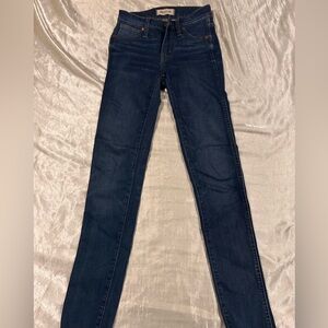 Madewell high waisted medium wash skinny jeans size 23
